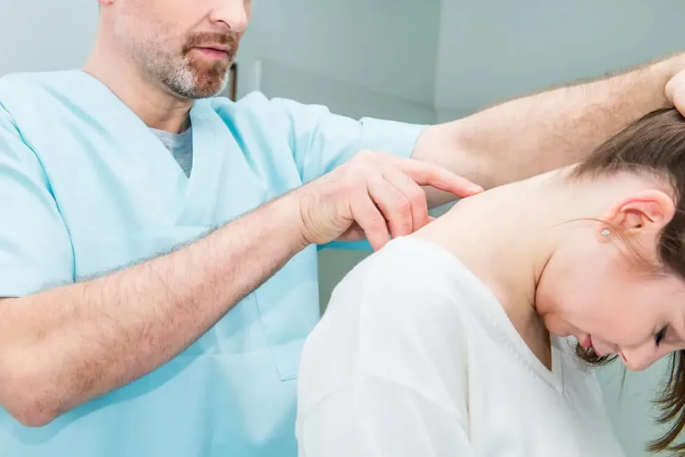 bigstock-Close-Up-Male-Neurologist-Doct-234047629-980x654.webp