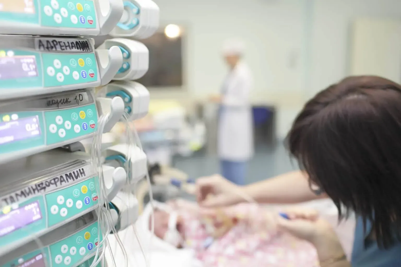 bigstock-In-Pediatric-Intensive-Care-Un-40815490-min-1536x1024.webp