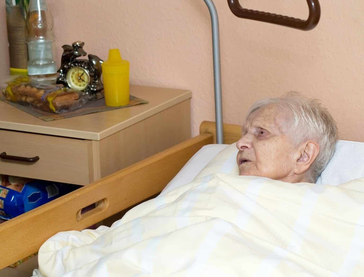 bigstock-Portrait-Of-The-Old-Woman-2848028-min-1536x1167.jpg