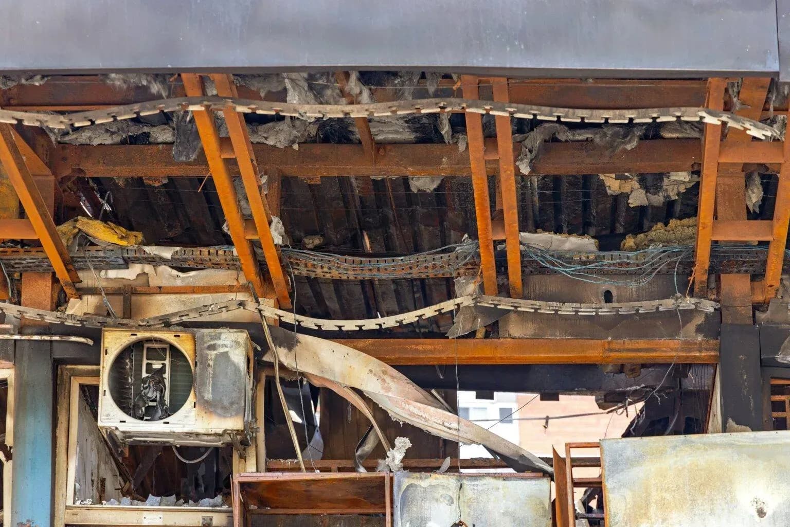 bigstock-Roof-Structure-After-Fire-Infe-434679185-min